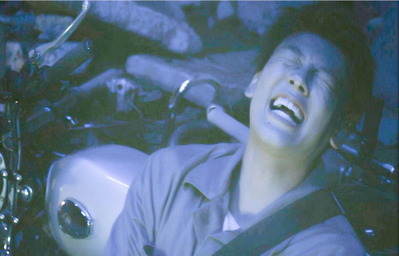 誰かぁーーーっ・・