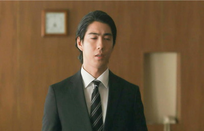 警察がかかわるような事案じやないと思いますが・・