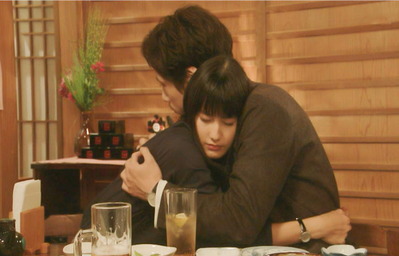 リクエストに応えて、ハグする