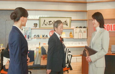 弁護士の中瀬さんです