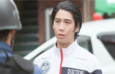 どうぞ、お好きにやり合ってください