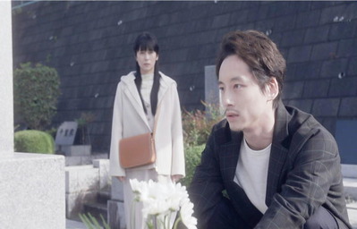 先生はあれから、いろんなことに逃げてきた