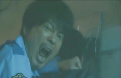 9早く逃げろーーっ!