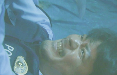 12包丁が彰吾の顔近くに迫る