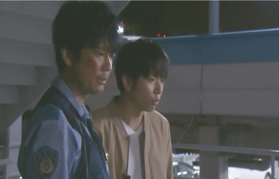 26もしあそこに水槽があったら、その音が聞こえるか