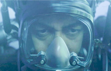 待ってろ、水に聞いてみる