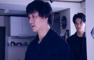 久遠と片桐は共犯関係に