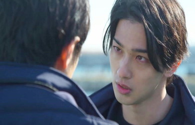 仲間の死を弔えない・・