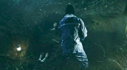 遺体を埋めたんだ