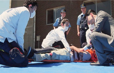 現状の指揮権は警察にある