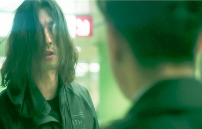 絵描いたのてめーとこの社長だろ