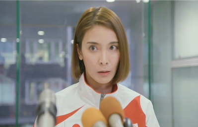 突然、ロープが切れて・・