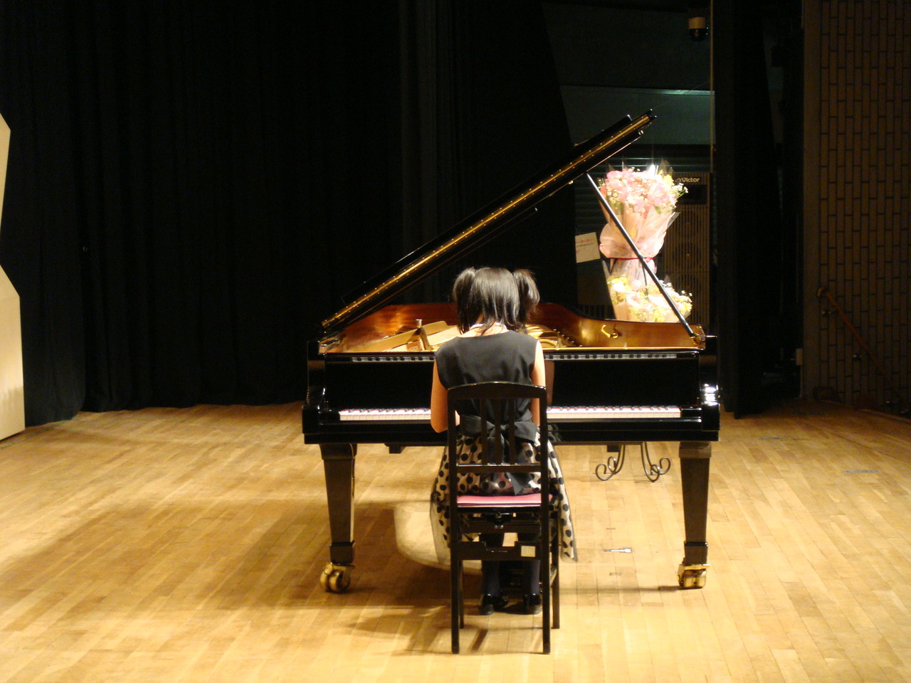 Piano Concert 16 第一部 Pour Le Piano Piano Concert 16 第一部 Pour Le Piano