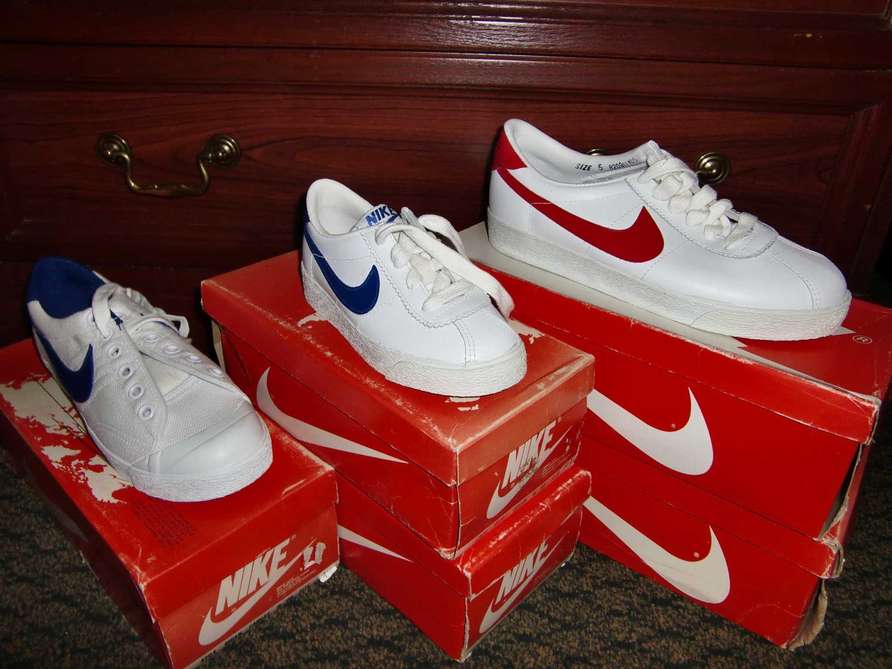nike burt bruin
