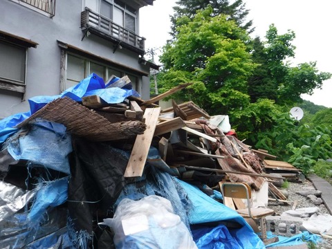 2016_0101_00341100_compress87