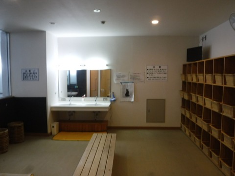 2020_1025_09505900_compress18