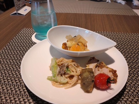 DSC_0012_copy_3120x2340