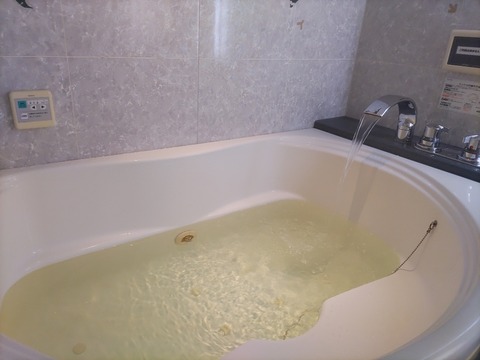 IMG_20231014_212037_copy_1079x809