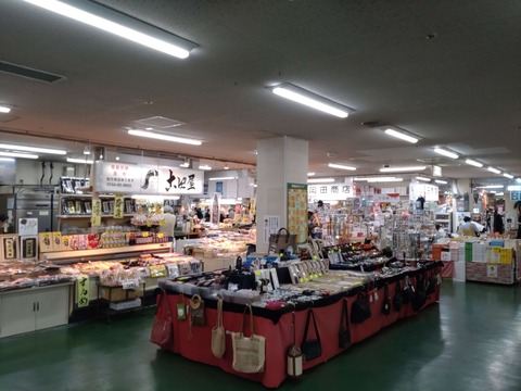 DSC_0027_copy_4000x3000