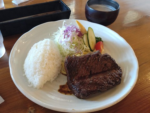 DSC_0462_copy_3296x2472