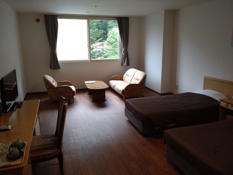 Compress_20250823_124923_3127