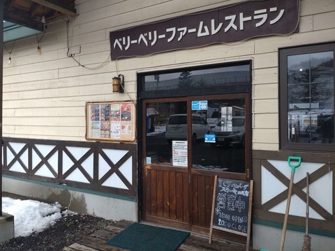 DSC_0772_copy_2944x2208