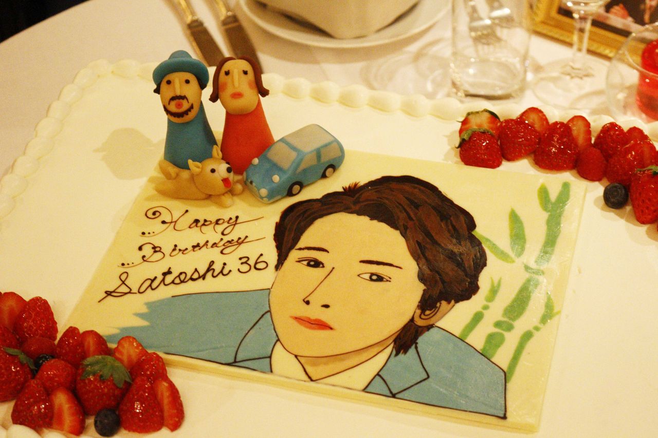 大野智さん 嵐 お誕生日パーティーケーキ作製 後編 洋菓子研究所 お菓子教室 ドシラソ 大野智さん 嵐 お誕生日パーティーケーキ作製 後編 洋菓子研究所 お菓子教室 ドシラソ