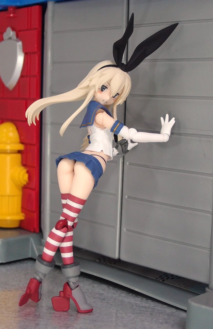 お尻 突きだし おしりと腰くい。MS少女バンシィ＆ユニコーン。 : ぐうたら玩具記録帳