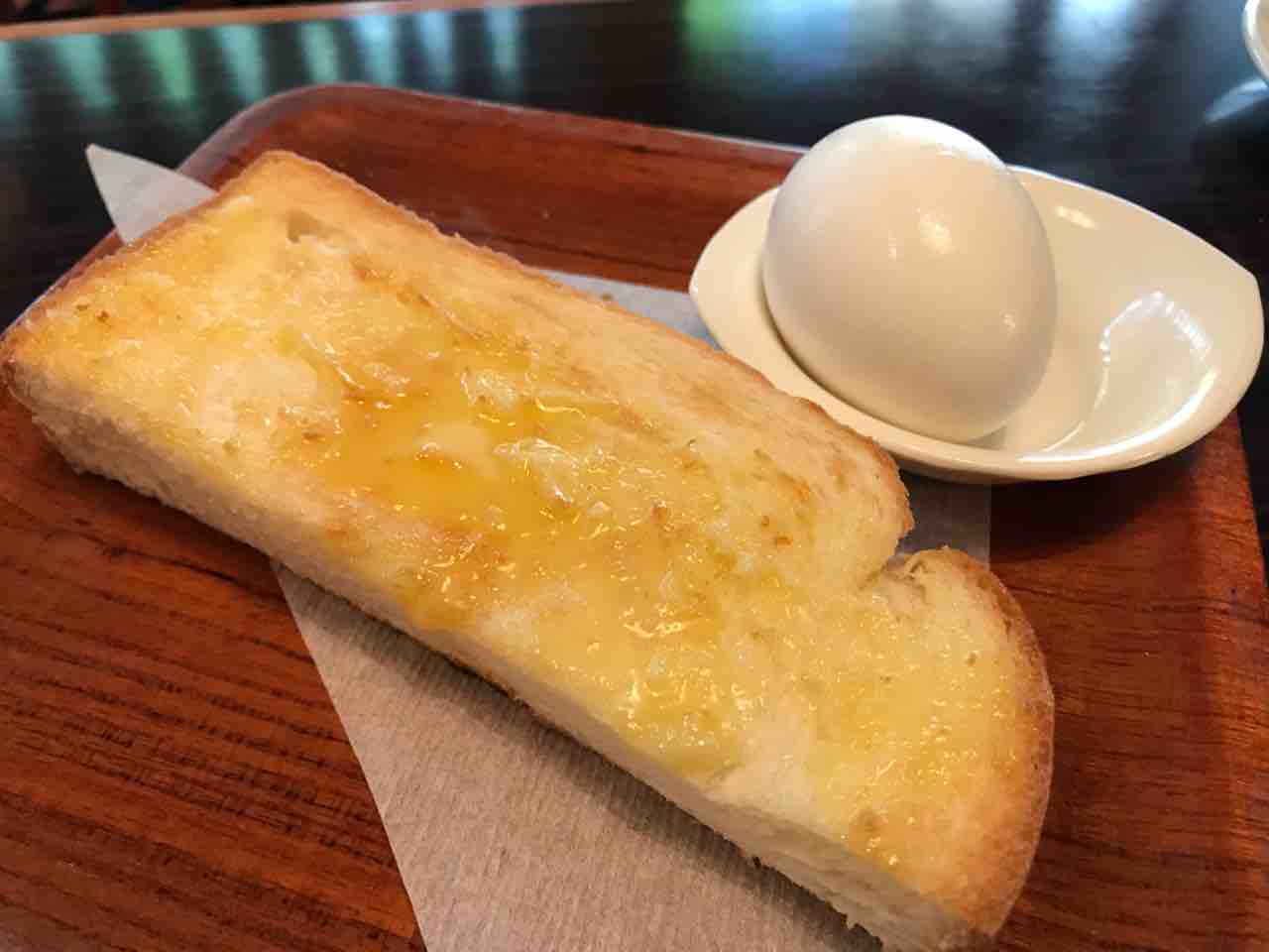 名古屋市中区栄の 珈琲処 カラス さん 食材調達人