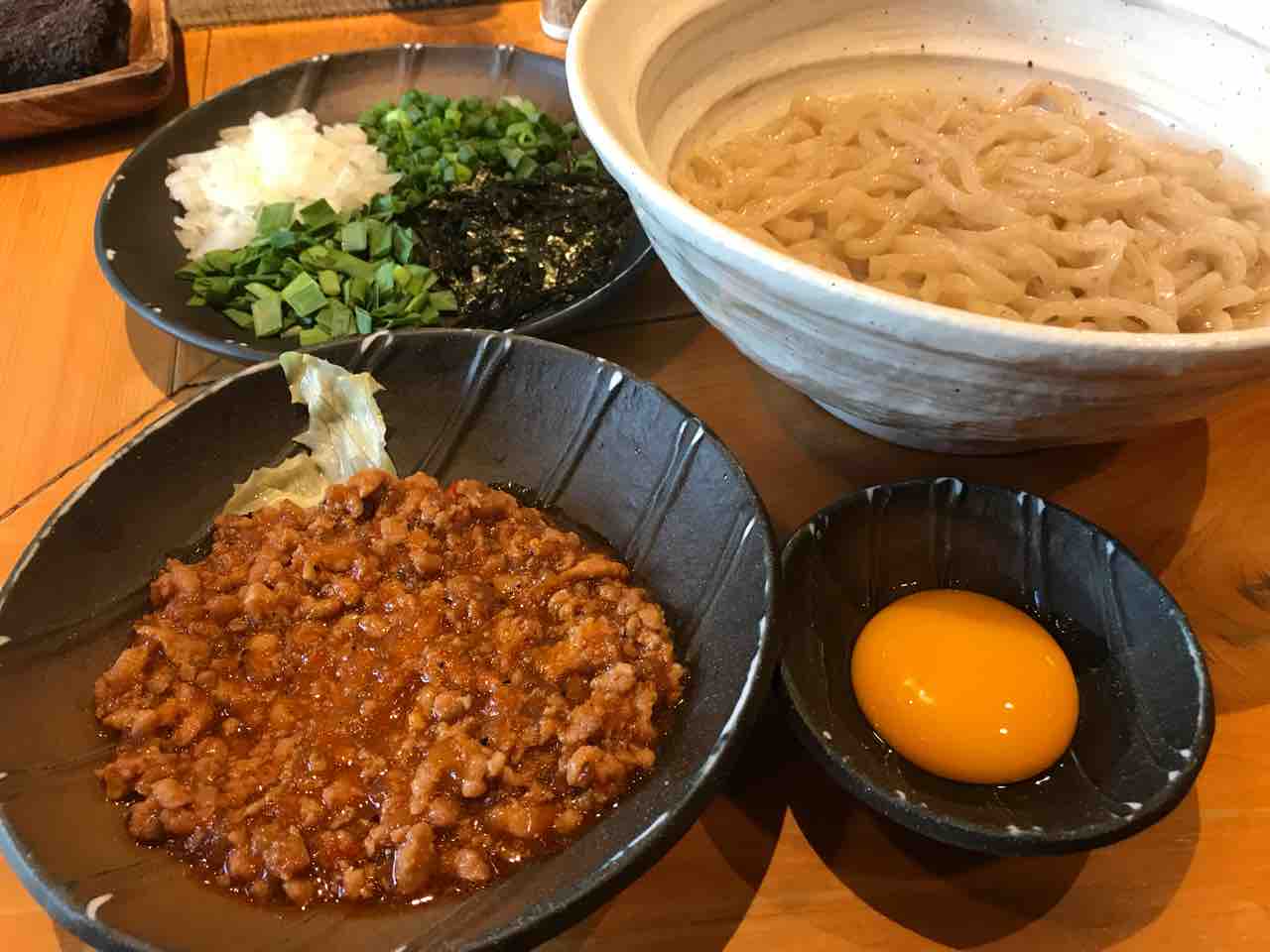 中区新津町の まぜそば いっとく さん 食材調達人 中区新津町の まぜそば いっとく さん 食材調達人
