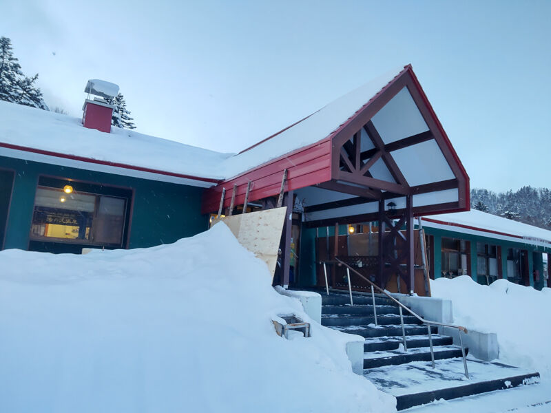 温泉 小さいけど体の温まる気持ちのいい温泉 占冠特産のエゾシカ料理も食べられる 北海道よりみち話 北海道の果てまで行ってみよう 温泉 小さいけど体の温まる気持ちのいい温泉 占冠特産のエゾシカ料理も食べられる 北海道よりみち話 北海道の果てまで行ってみよう