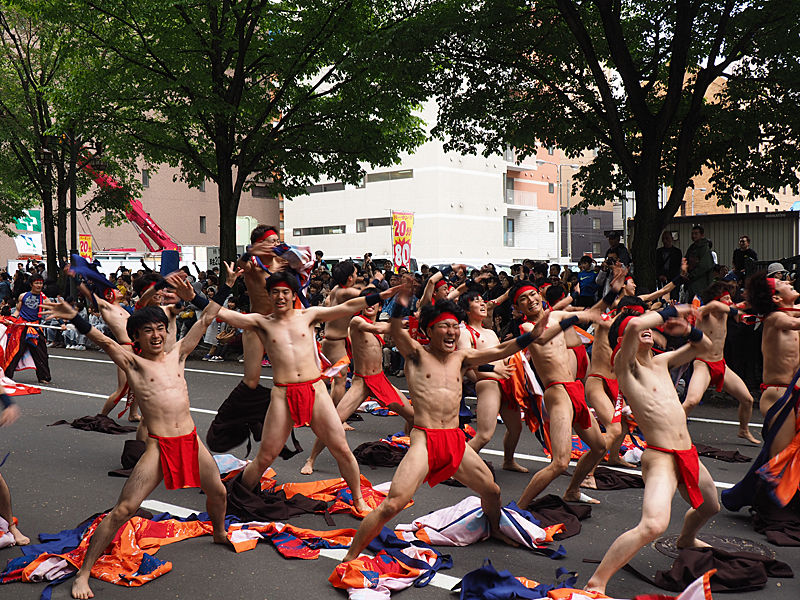 初夏の札幌の風物詩 第26回yosakoiソーラン祭り 北海道よりみち話 北海道の果てまで行ってみよう 初夏の札幌の風物詩 第26回yosakoiソーラン祭り 北海道よりみち話 北海道の果てまで行ってみよう