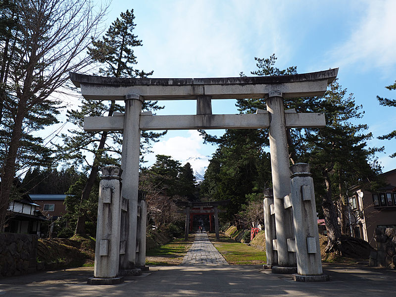 シルバーフェリーで行く青森桜旅 岩木山神社 世界一の桜並木 北海道よりみち話 北海道の果てまで行ってみよう シルバーフェリーで行く青森桜旅 岩木山神社 世界一の桜並木 北海道よりみち話 北海道の果てまで行ってみよう