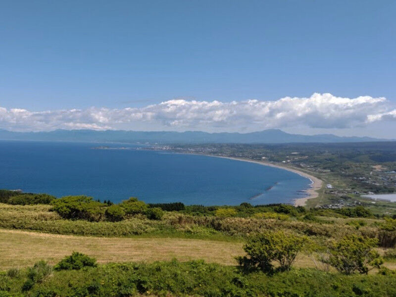 スペインの光と影,檜山健三「時計台の坂道」8号油彩,スペイン,塔の見える風景 スペインの光と影,檜山健三「時計台の坂道」8号油彩,スペイン,塔