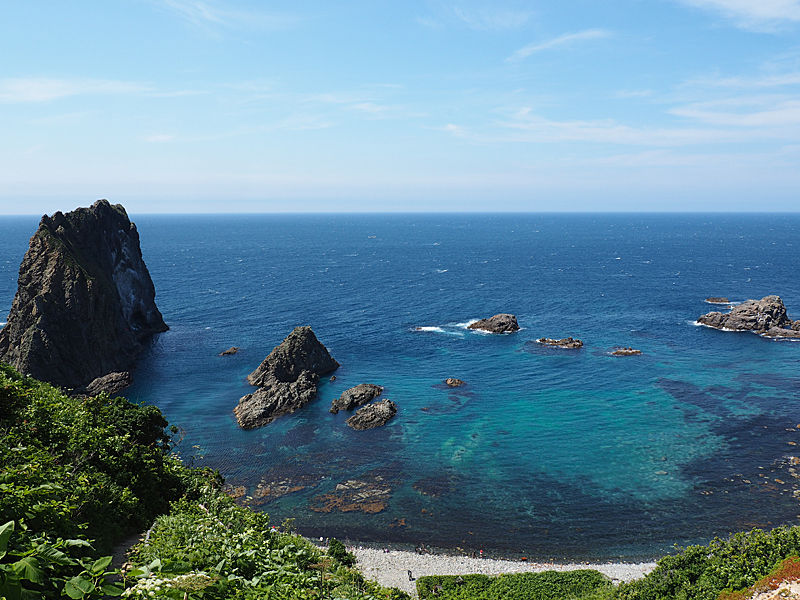 日本の渚百選 にも選ばれた島武意海岸 積丹岬 北海道よりみち話 北海道の果てまで行ってみよう 日本の渚百選 にも選ばれた島武意海岸 積丹岬 北海道よりみち話 北海道の果てまで行ってみよう
