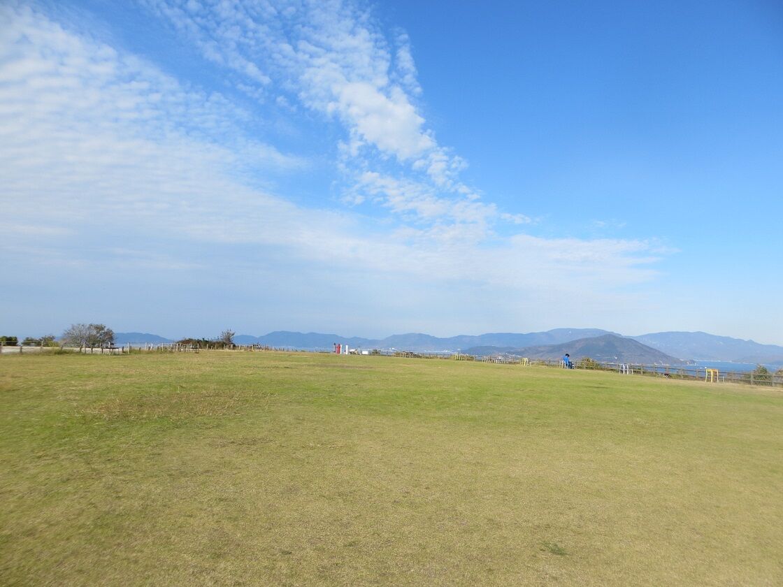 大串半島芝生広場からの瀬戸内海 さぬきの中心から日々を語る