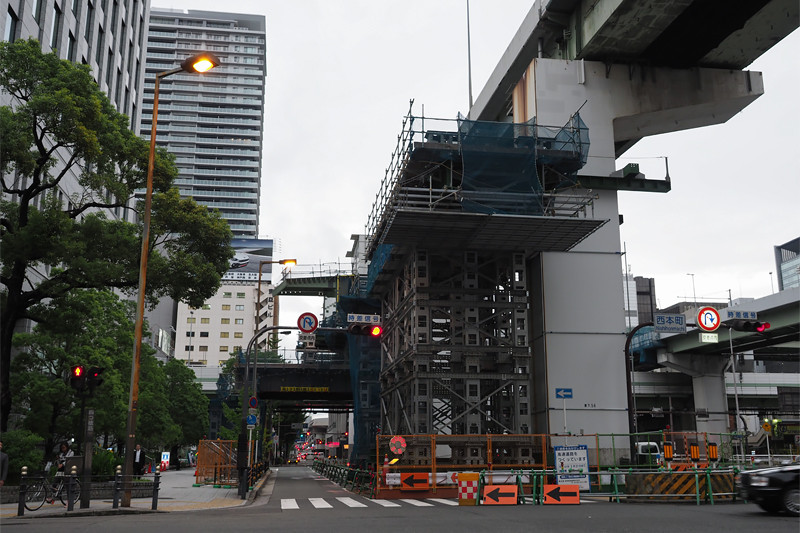 信濃橋渡り線工事中