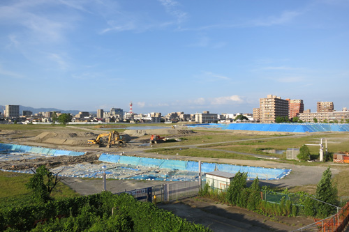 DSC-RX100vsS100_29_S100_28mmF35ss