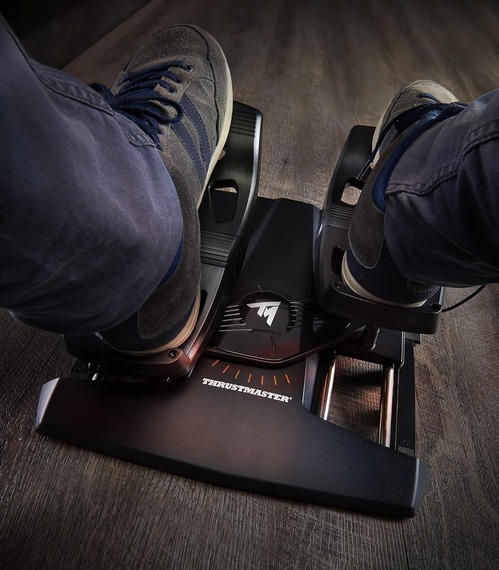 ThrustmasterTFlightRudderPedals04