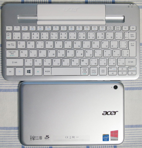 ICONIA-W3_Keyboard03