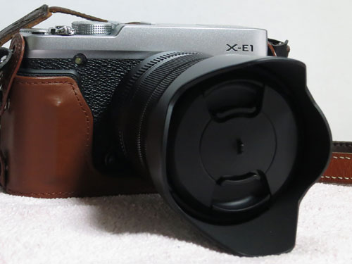 X-E1_18-55LenzCap5