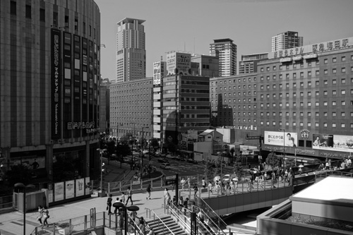 DSC-RX100_PictureEffect07_RichToneMonochromeSS