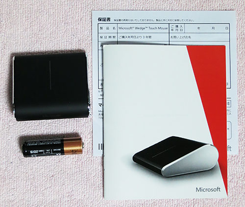 モバイル完全特化の超小型マウス「マイクロソフト Wedge Touch Mouse」 ～タブレット機のちょい使い用マウス : Tedious