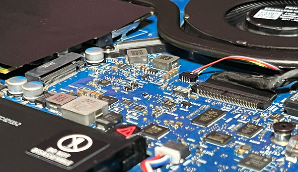 TUFGaming_FX507ZV4_2ndSSD12