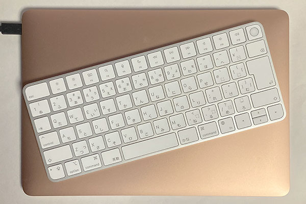 TouchID_MagicKeyboard11