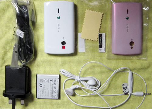 XPERIA_MiniPro02contents