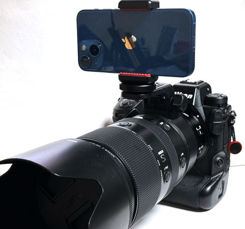 SmartPhoneOnCameraWithMagSafe16