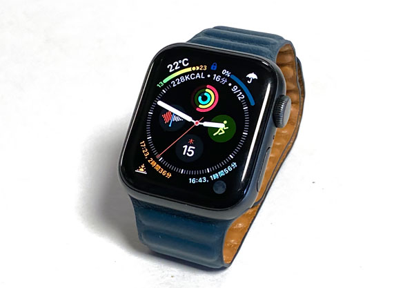 2020年秋、もう一つの新しいApple Watch純正ベルト「レザーリンク 