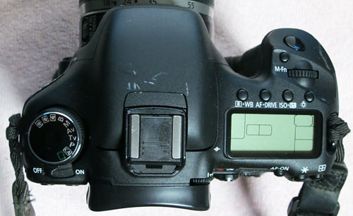 UNX-8524_CanonHotShoeCover3