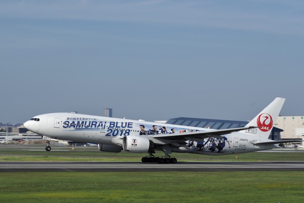 69F32694-4760-43EE-B522-FF8051AE9D1E